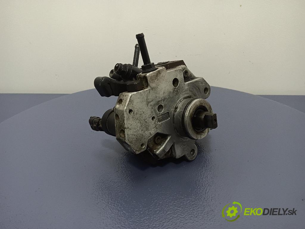 Toyota Yaris 2004 čerpadlo Injekcia: 22100-0N011