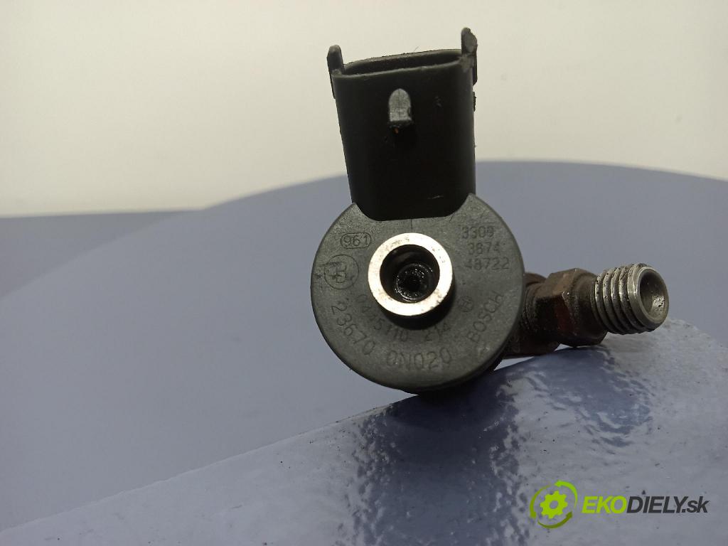 Toyota Yaris 2004 vstrek 23670-0N020
