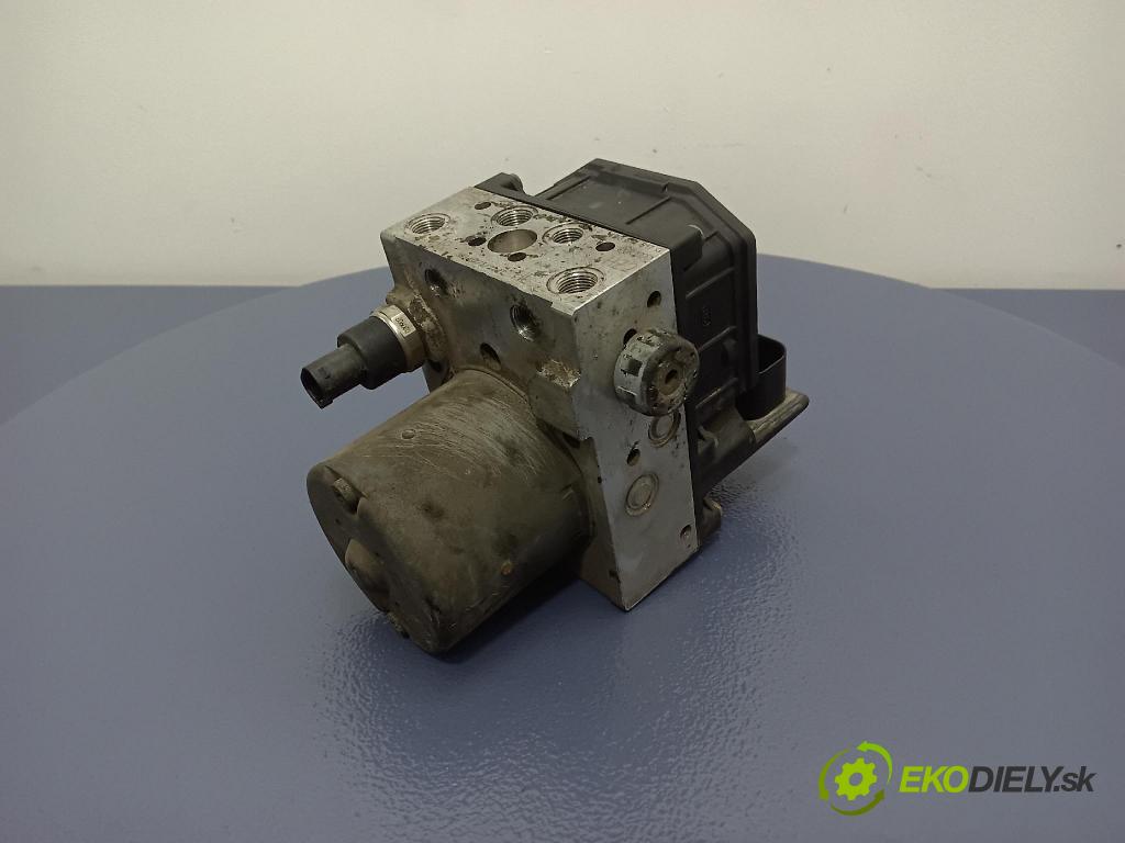 Audi A6 2003 čerpadlo ABS x 4B0614517G