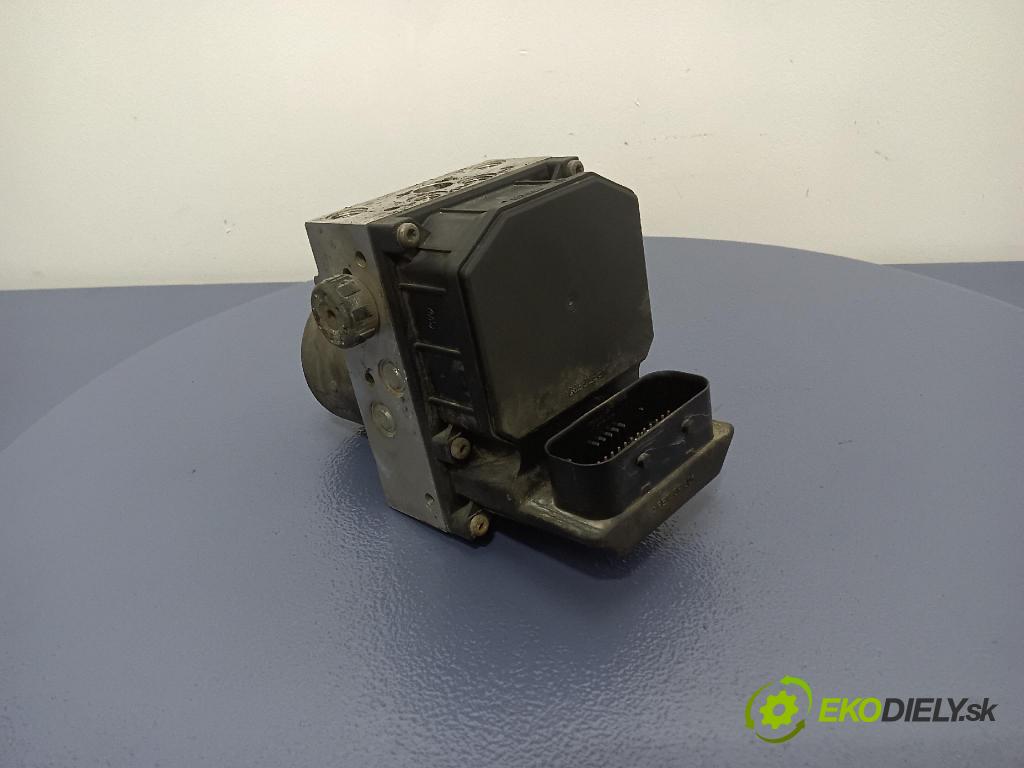 Audi A6 2003 čerpadlo ABS x 4B0614517G