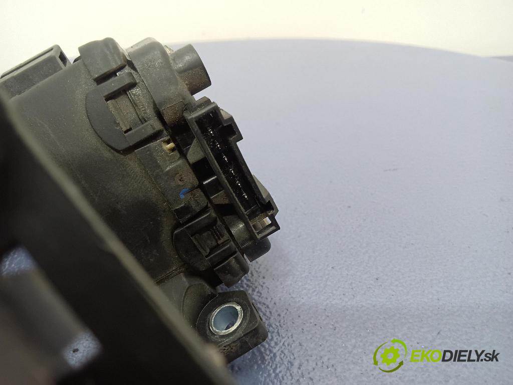 Renault Kangoo 2004 pedal Plyn: 8200089851