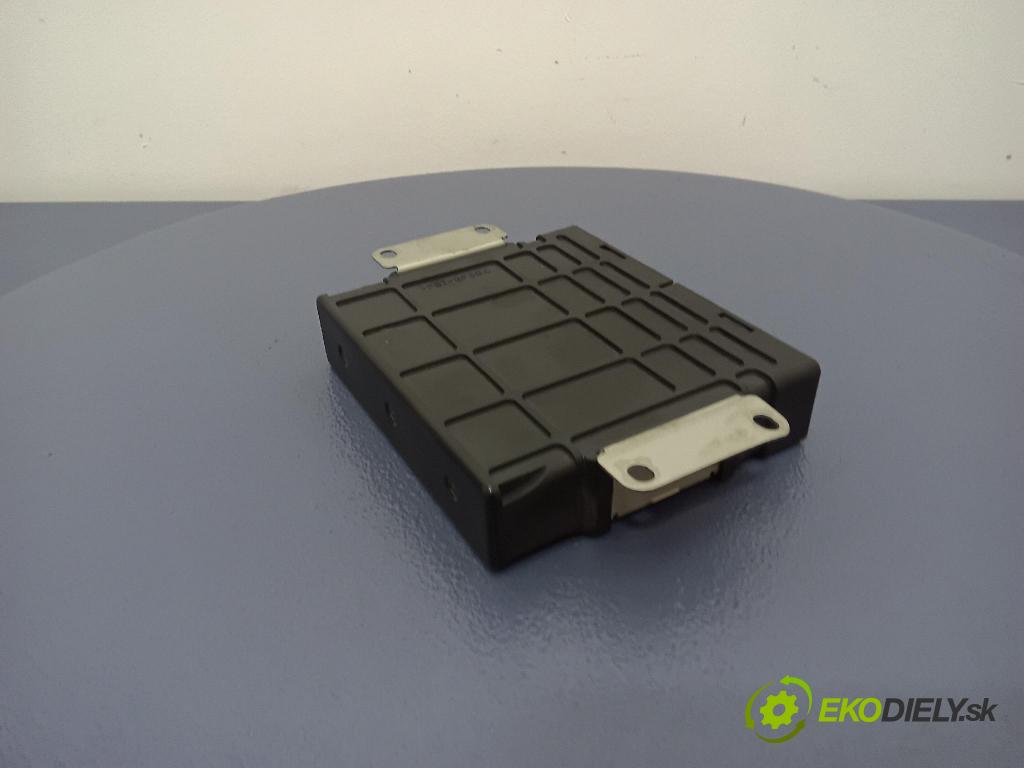 Mitsubishi Space runner 1999 riadiaca jednotka Motor: E2T73675