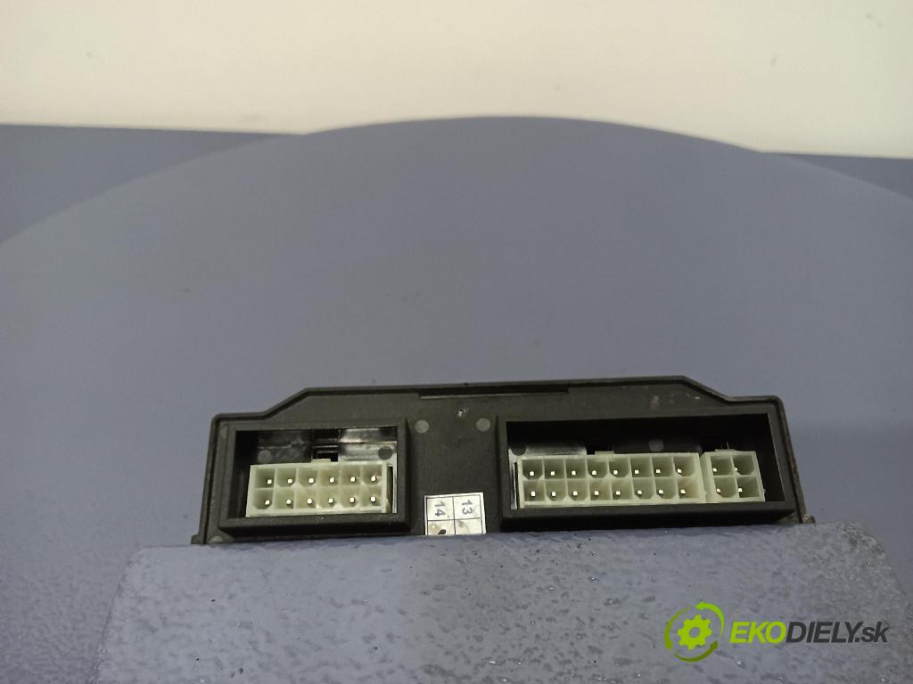 Mitsubishi Space runner 1999 riadiaca jednotka 67R014313
