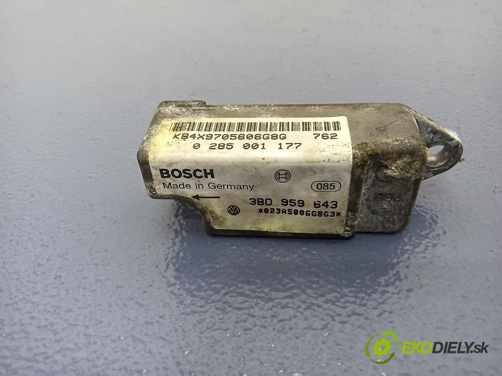 Volkswagen Passat 1997 snímač Dopady / Ochrana Chodci. 3B0959643