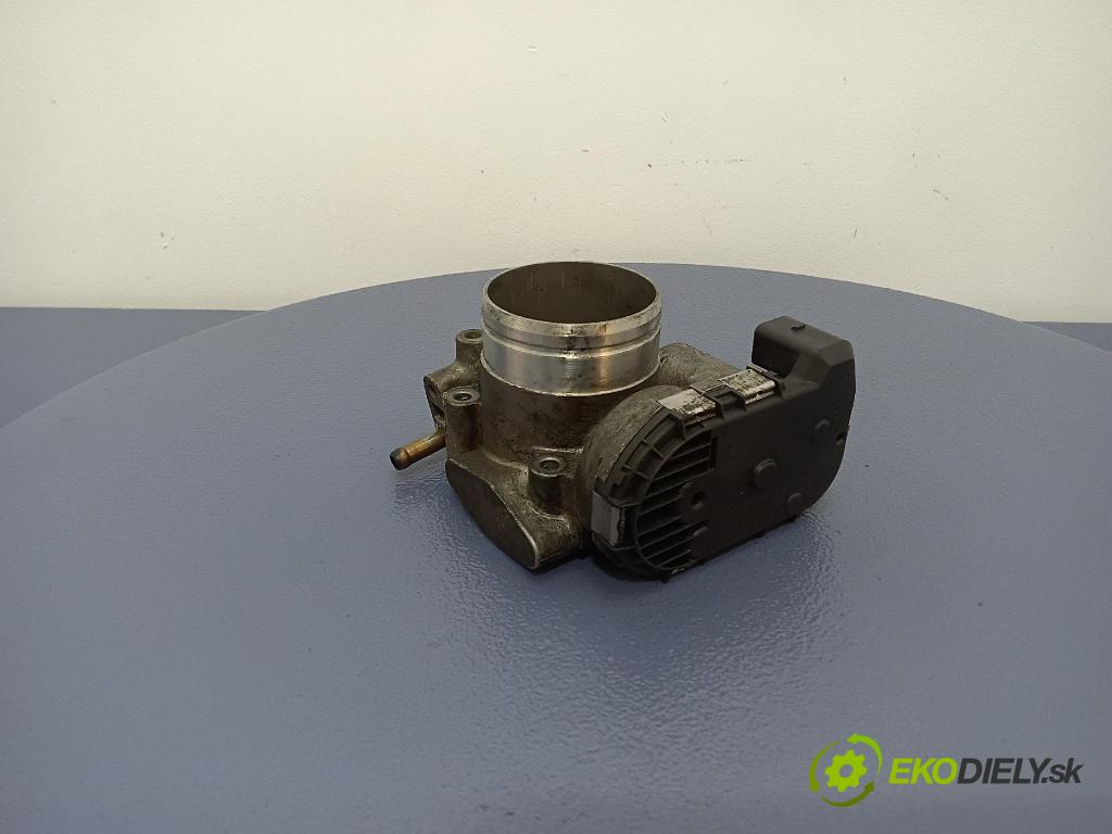 Audi A4 2001 klapka 06B133062H