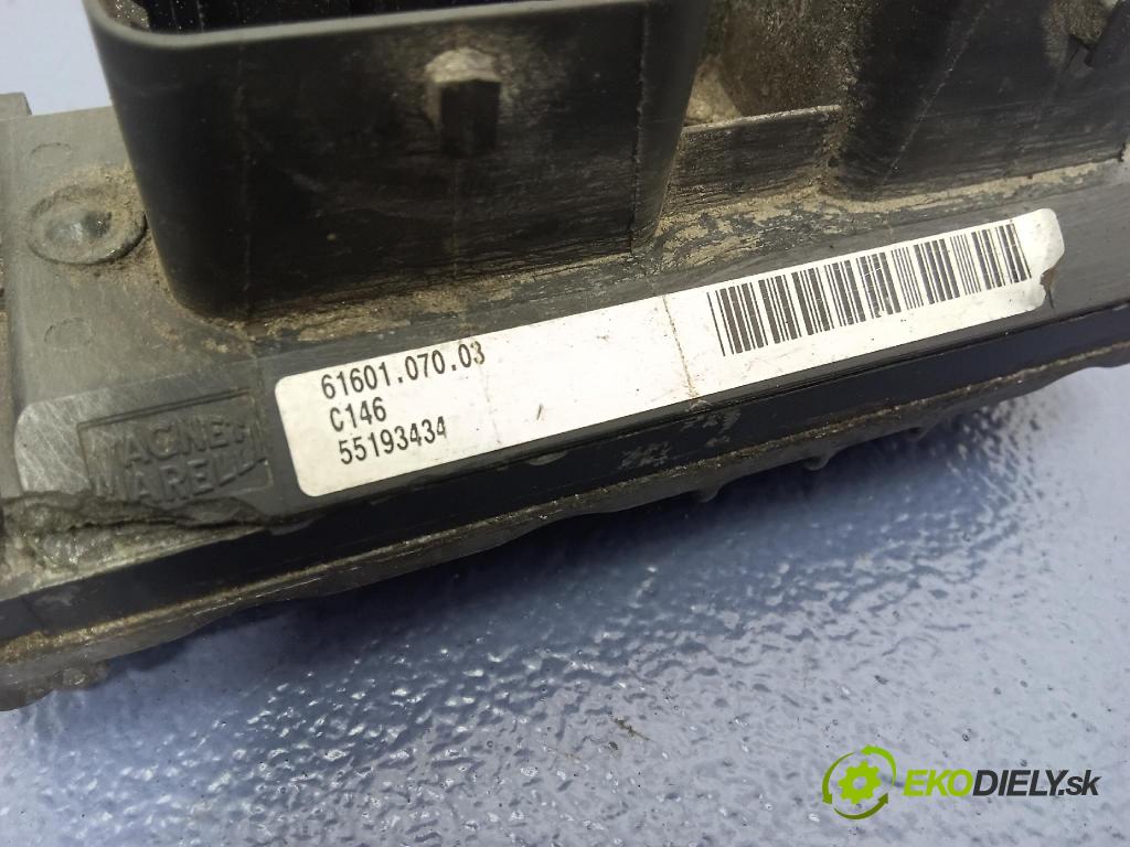 Fiat Panda 2003 riadiaca jednotka Motor: 55193434