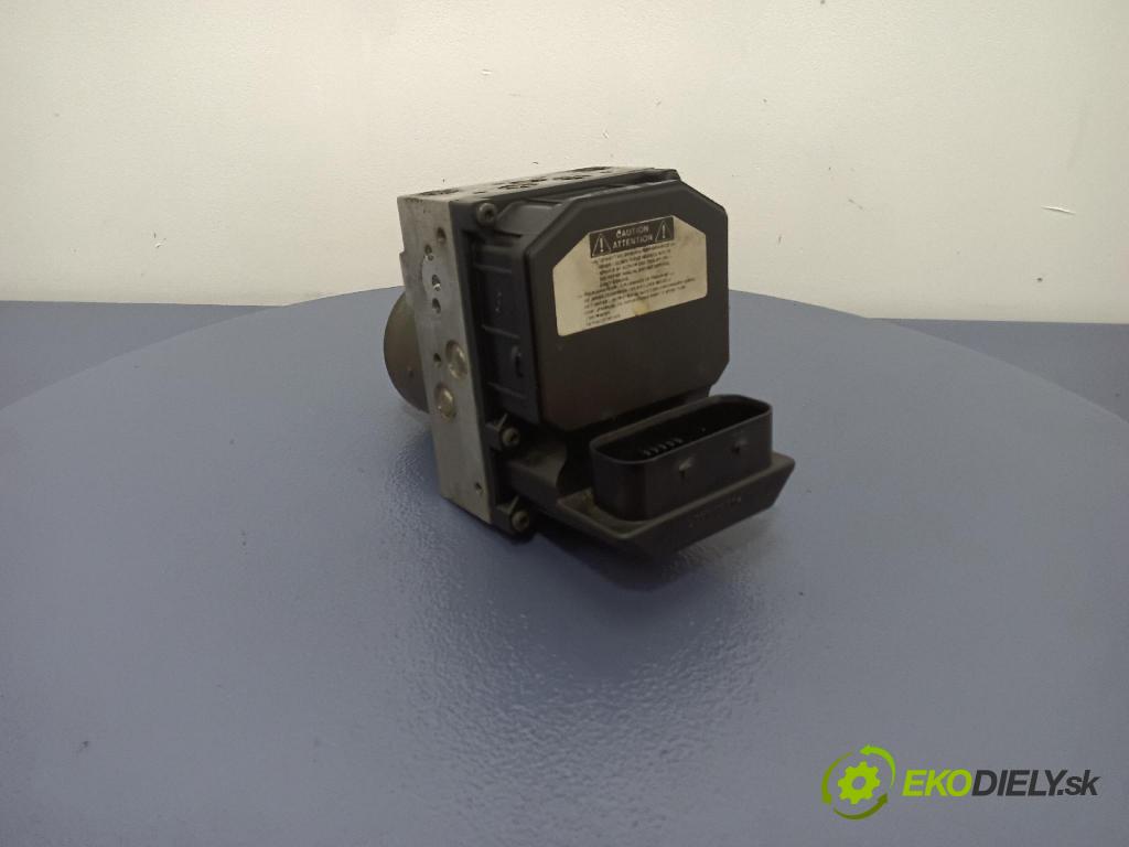 Toyota Avensis 2004 čerpadlo ABS x 44540-05033