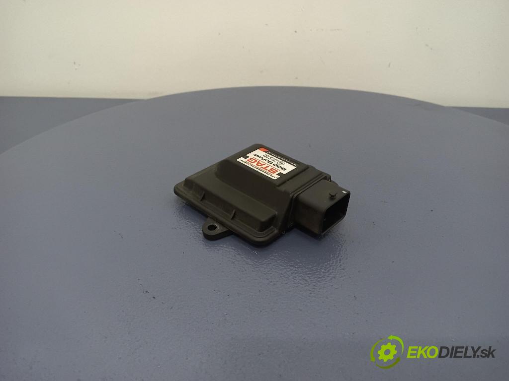 Fiat Panda 2003 riadiaca jednotka 67R-017009
