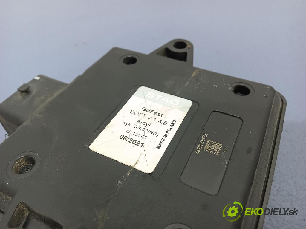 Fiat Panda 2003 riadiaca jednotka 67R-017009