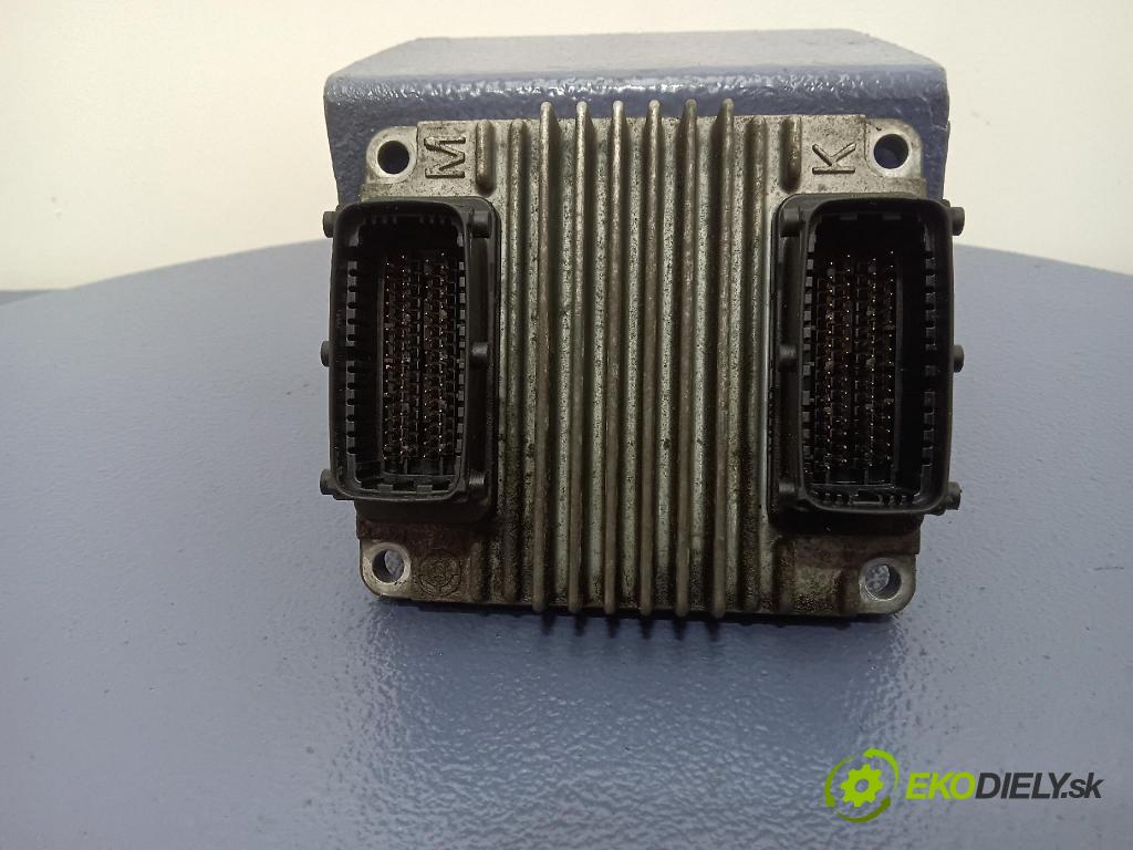 Opel Meriva 2003 riadiaca jednotka Motor: 12214830