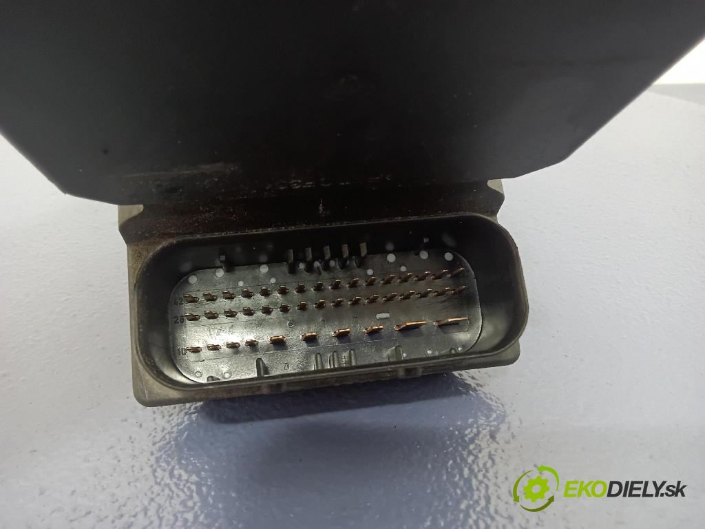 Mercedes-benz Vito 2000 čerpadlo ABS x 0265224017