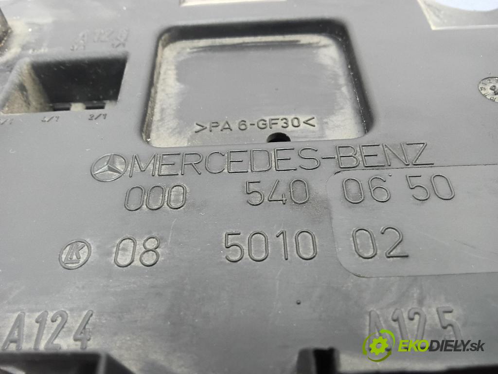 Mercedes-benz Vito 2000 skříňka Pojistky 005400650