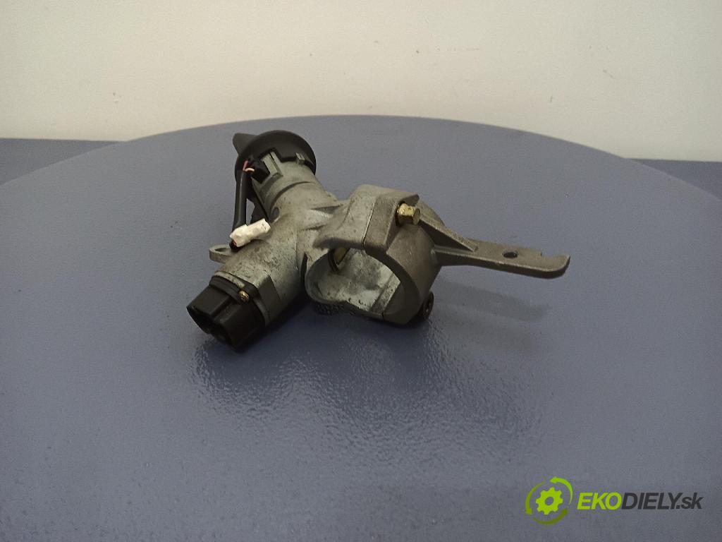 Nissan Micra 2004 Spínač zapaľovania: N0501653