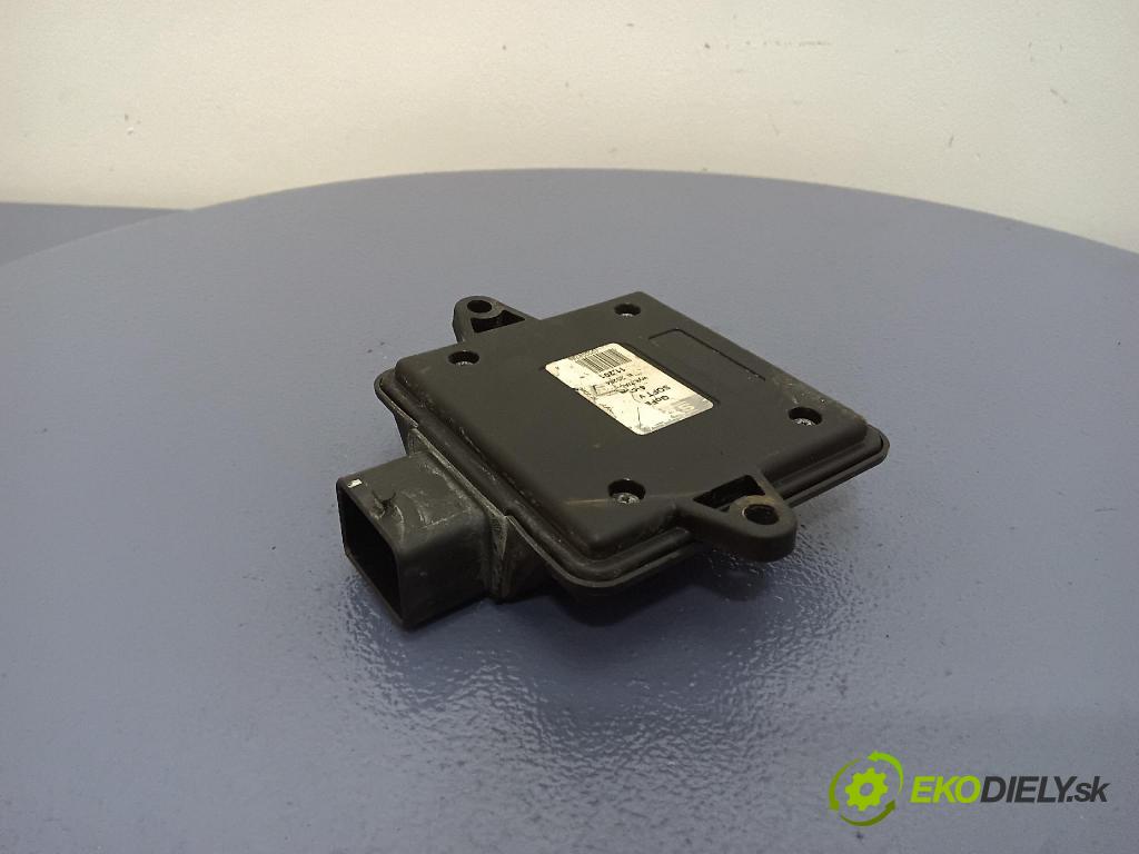Volkswagen Passat 1999 riadiaca jednotka 67R-017009
