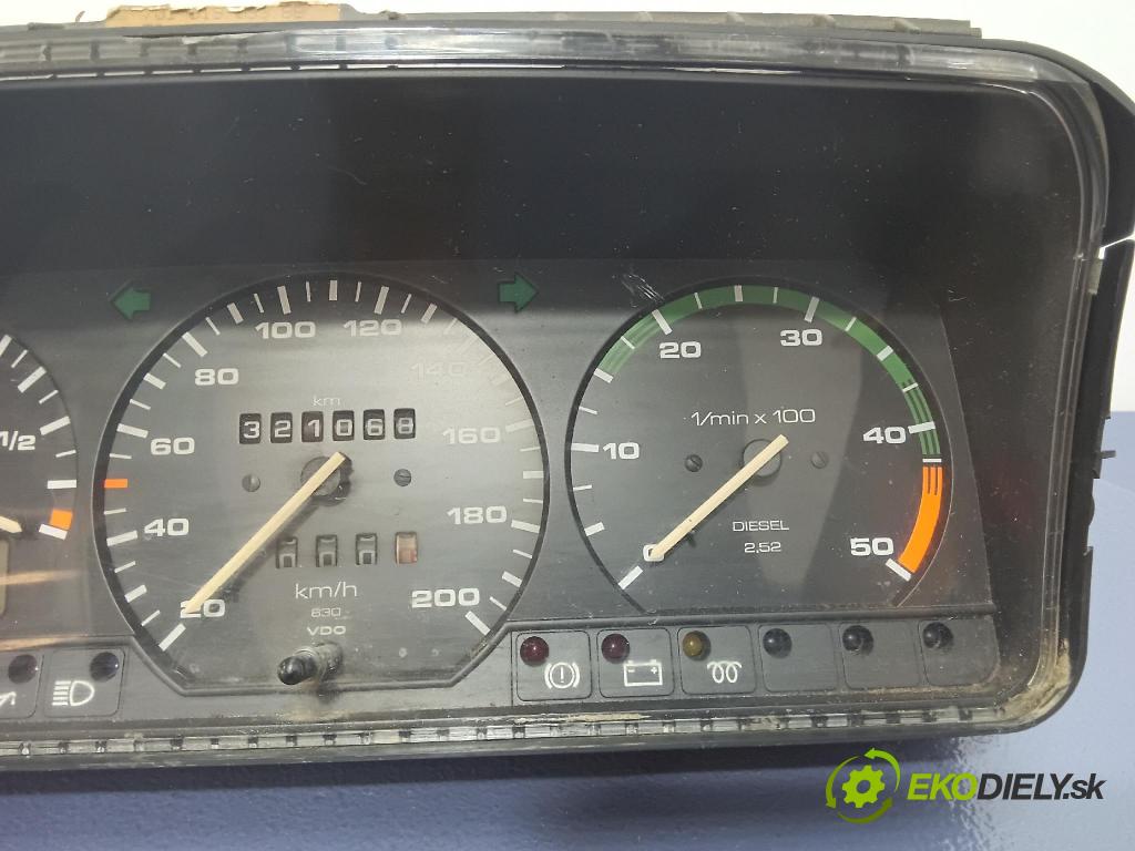 Volkswagen Transporter 1991 prístrojovka/ budíky 701919033BB