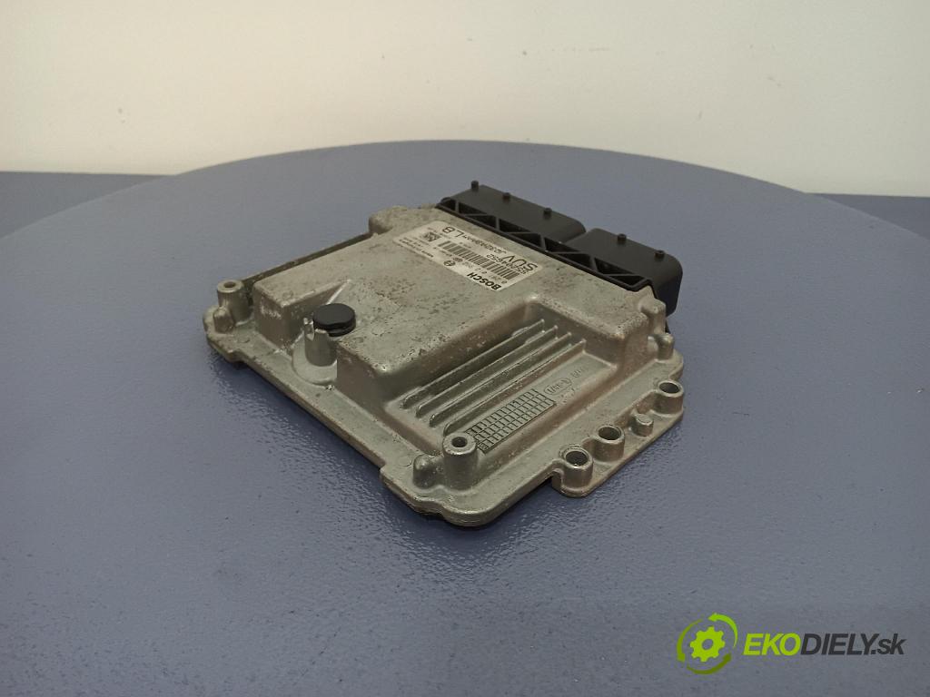 Fiat Sedici 2007 riadiaca jednotka Motor: 55204652