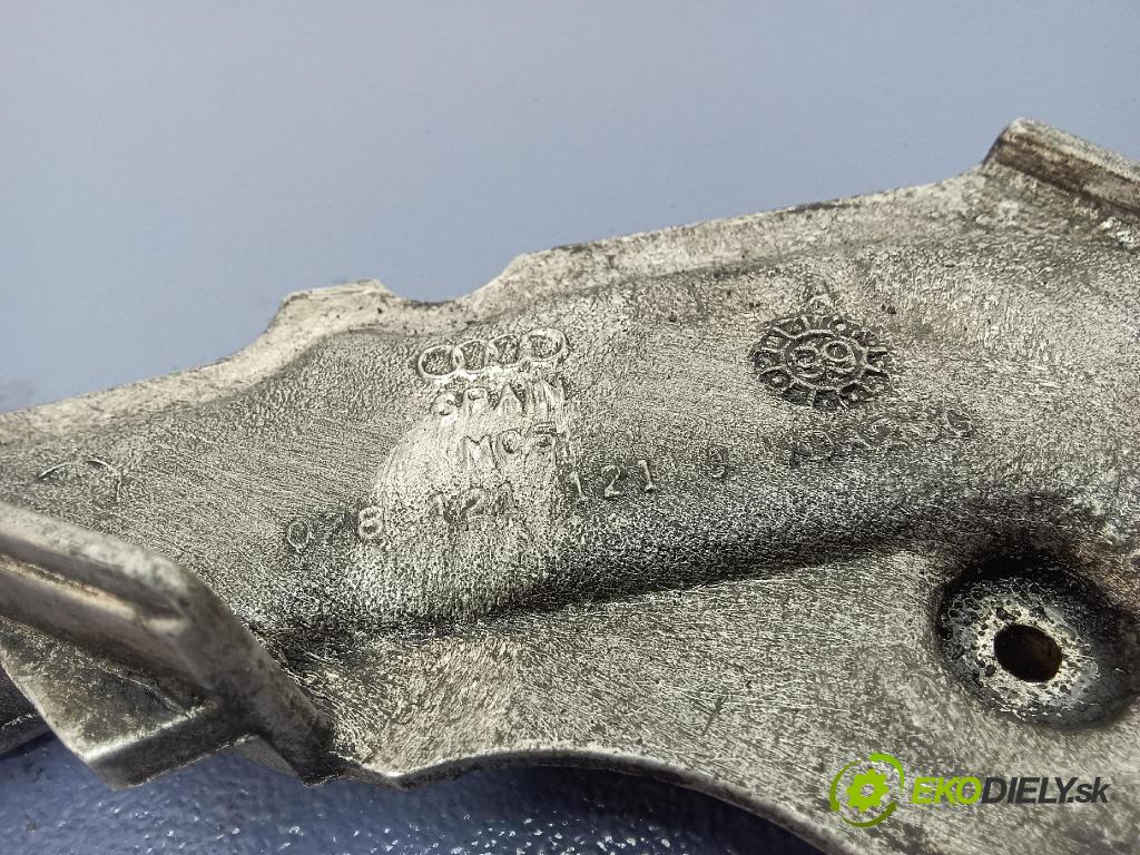 Audi A6 2000 Termostat 078121121J