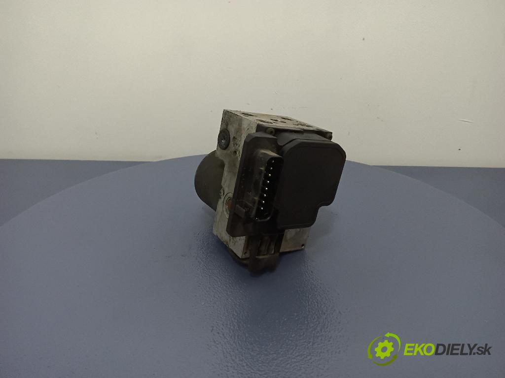 Audi A6 2000 čerpadlo ABS x 8E0614111T