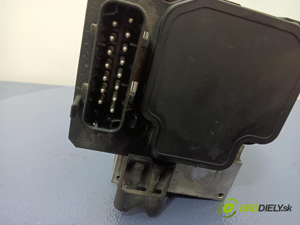 Audi A6 2000 čerpadlo ABS x 8E0614111T