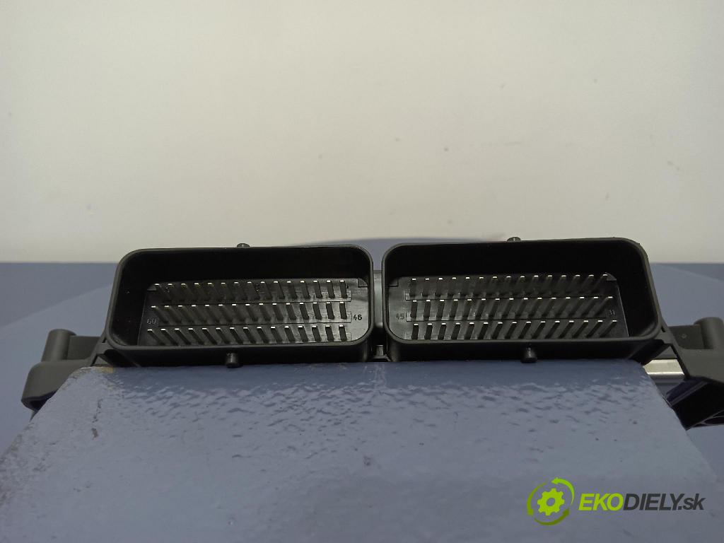 Bmw Seria 5 0 řídící jednotka 10R-036615