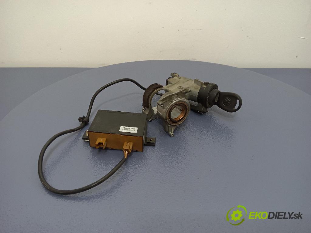 Volkswagen Transporter 1997 Spínač zapalování. 701905851