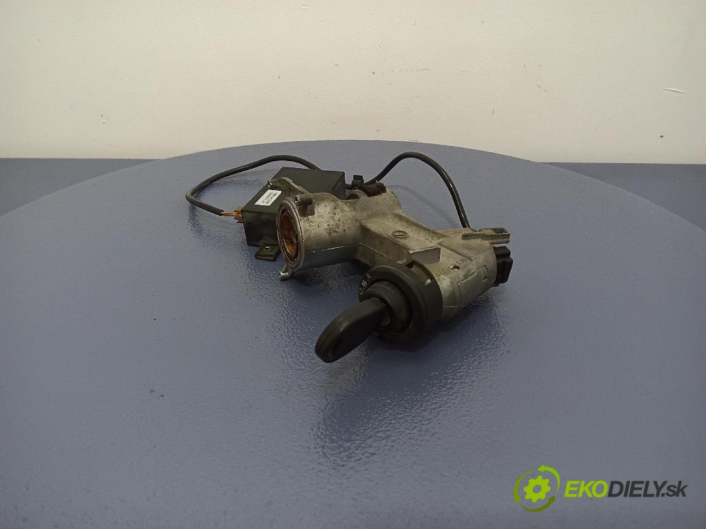 Volkswagen Transporter 1997 Spínač zapalování. 701905851