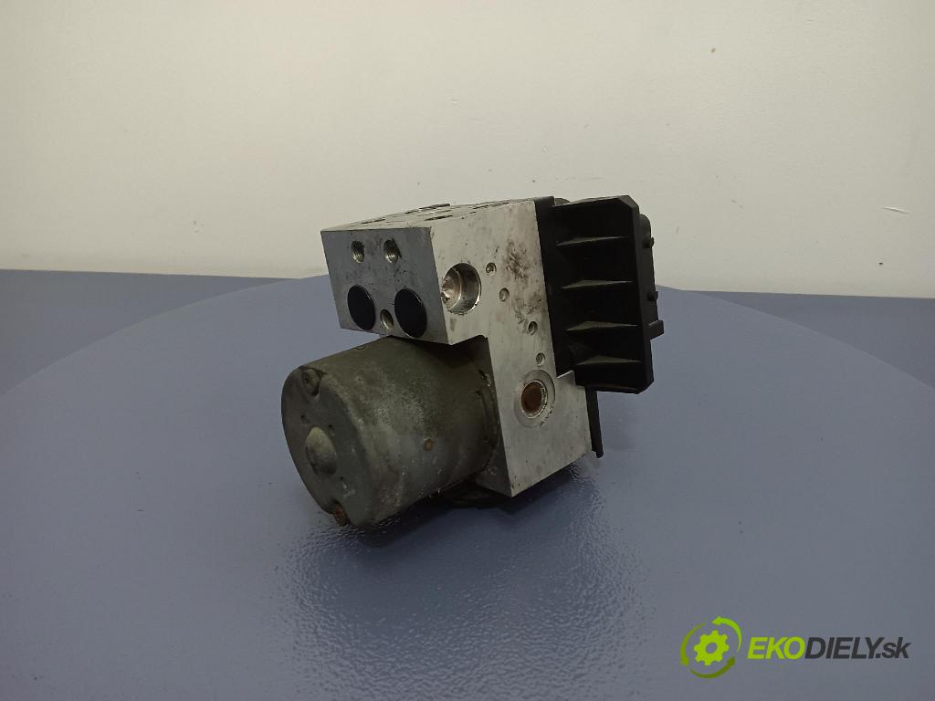 Audi A4 2000 čerpadlo ABS x 8E0614111T