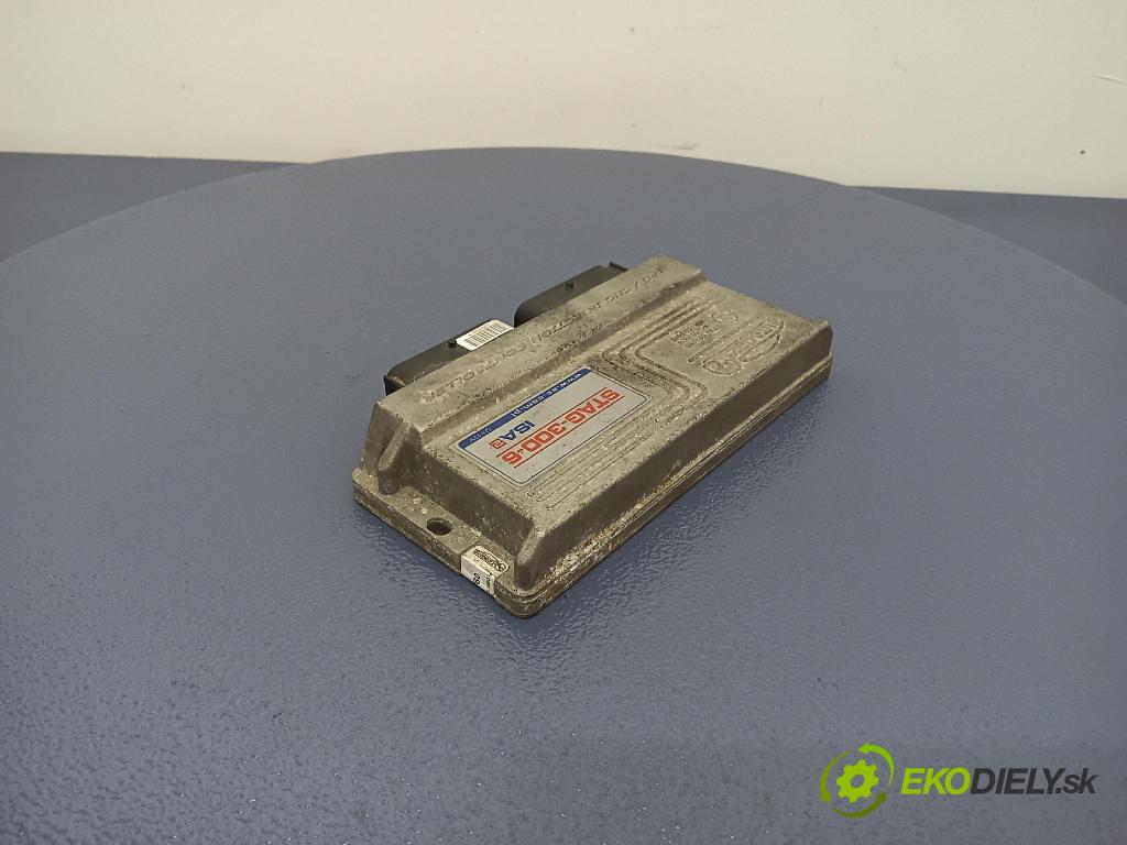 Audi A4 2000 řídící jednotka 67R-014289