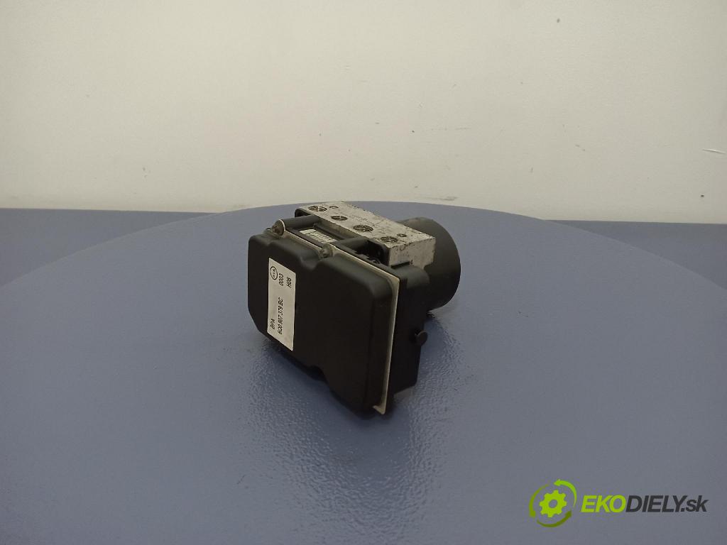 Volkswagen Polo 2009 čerpadlo ABS x 6Q0907379BC