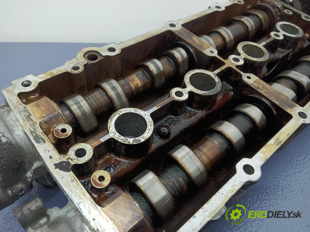 Volkswagen Bora 2001 kryt Ventily 036103475AQ