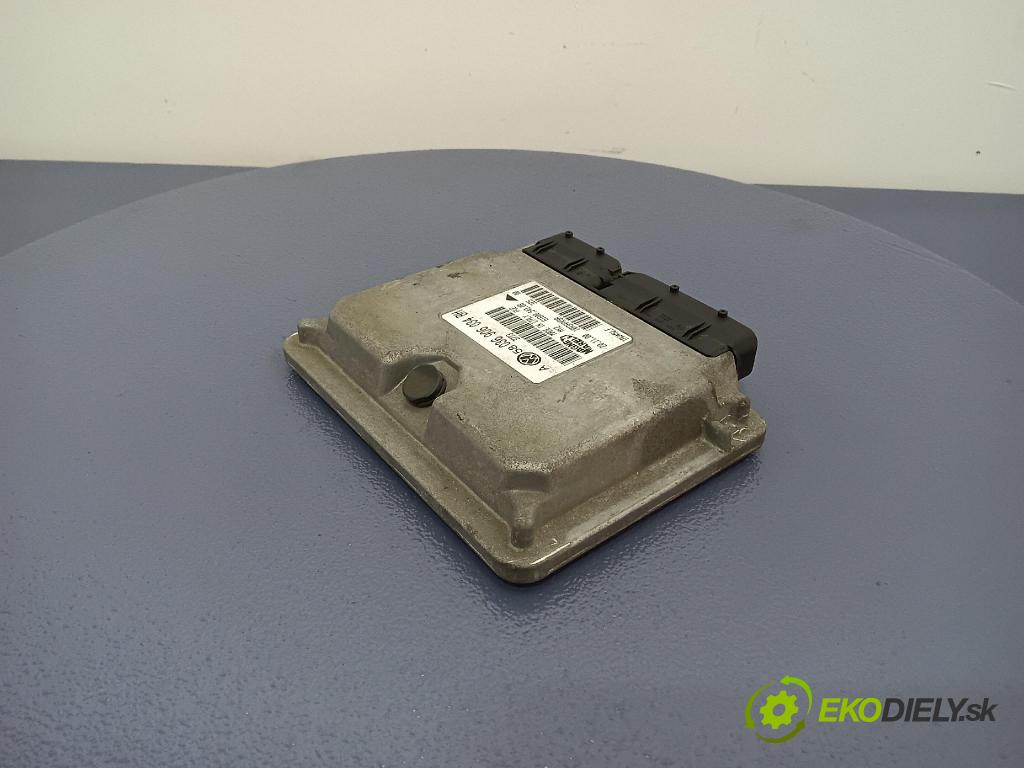 Volkswagen Bora 2001 řídící jednotka Motor: 036906034BH