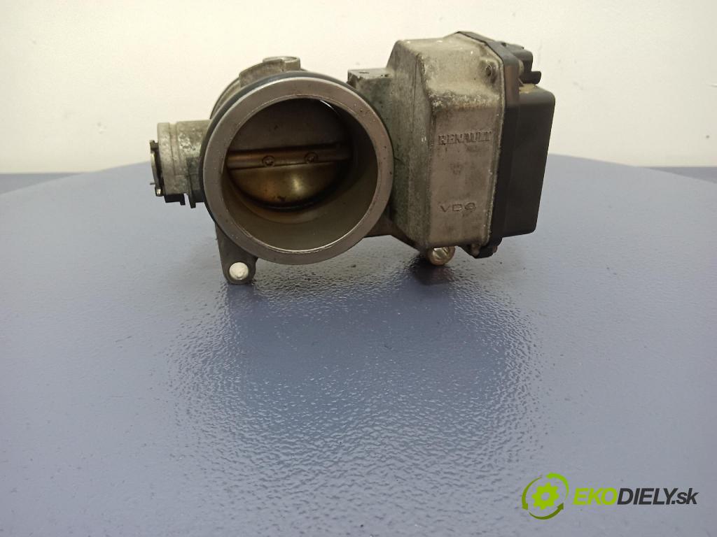 Volkswagen Bora 2001 škrticí klapka 036133062A