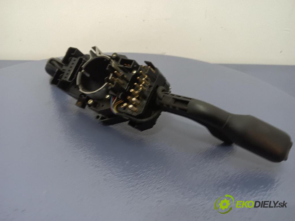 Audi A4 2000 Přepínač Komplex: 4D0953513P
