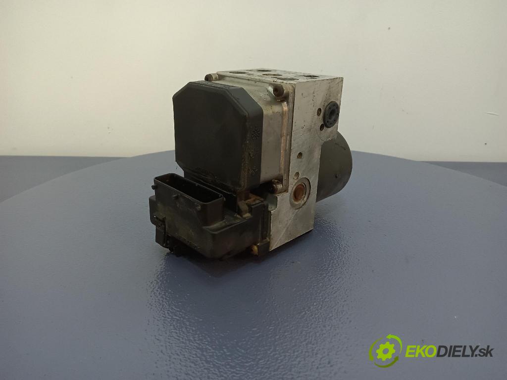 Audi A6 1999 čerpadlo ABS x 8E0614111B