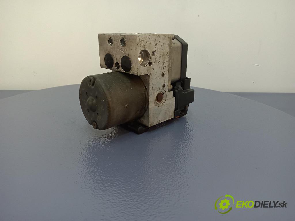Audi A6 1999 čerpadlo ABS x 8E0614111B