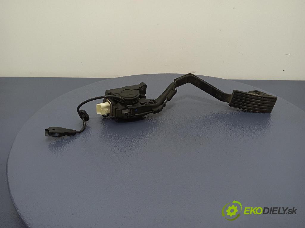 Citroen C5 2007 pedal Plyn: 9650341780