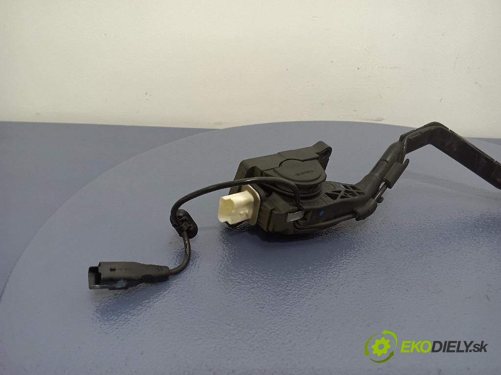 Citroen C5 2007 pedal Plyn: 9650341780