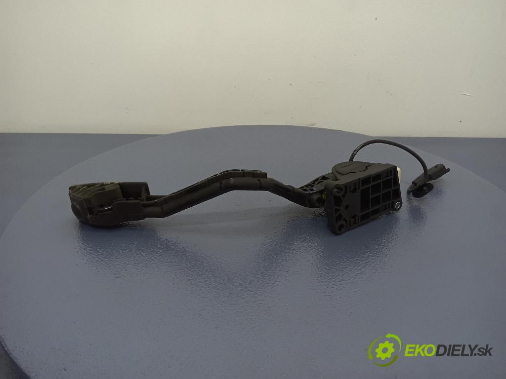 Citroen C5 2007 pedal Plyn: 9650341780