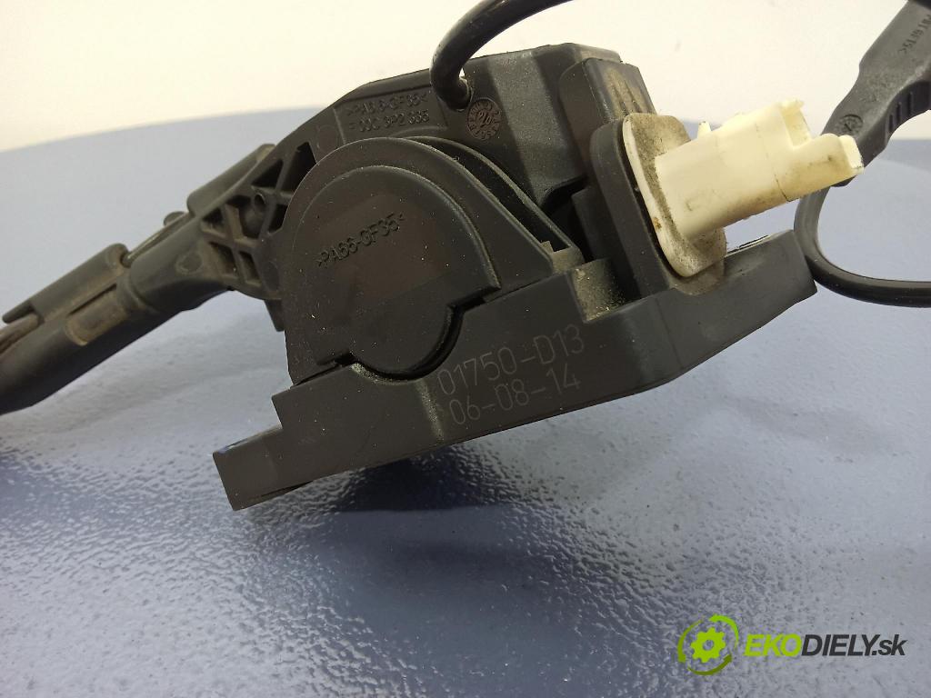 Peugeot 407 sw 2006 pedal Plyn: 9650341780