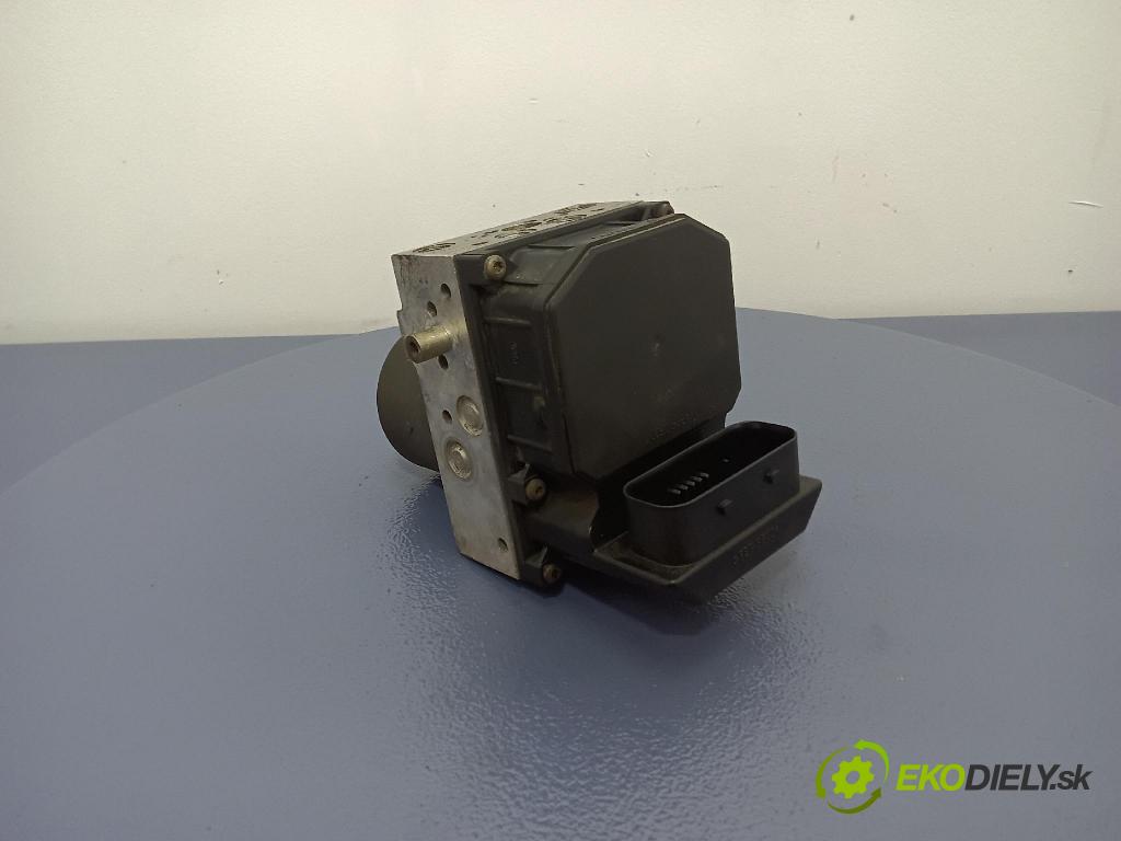 Audi A4 2002 čerpadlo ABS x 8E0614517