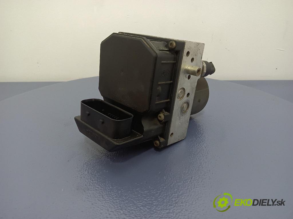 Audi A4 2002 čerpadlo ABS x 8E0614517