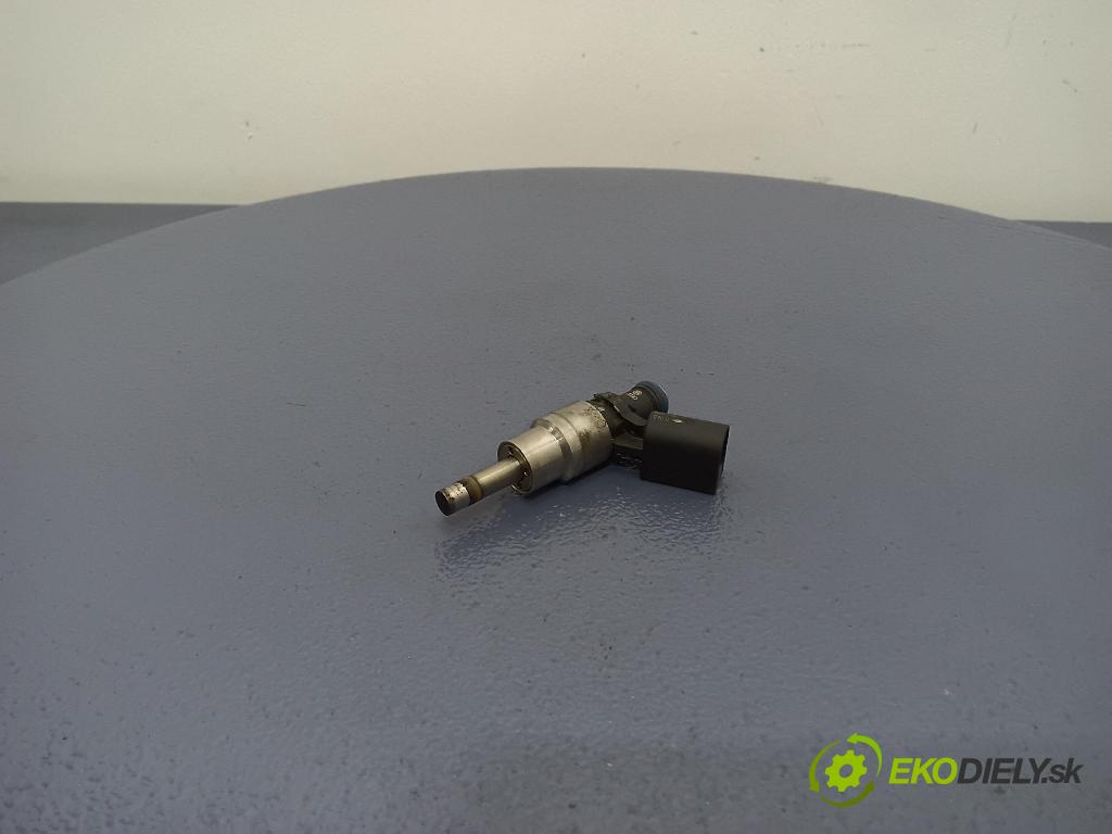 Skoda Octavia 0 vstřikovač 0261500039