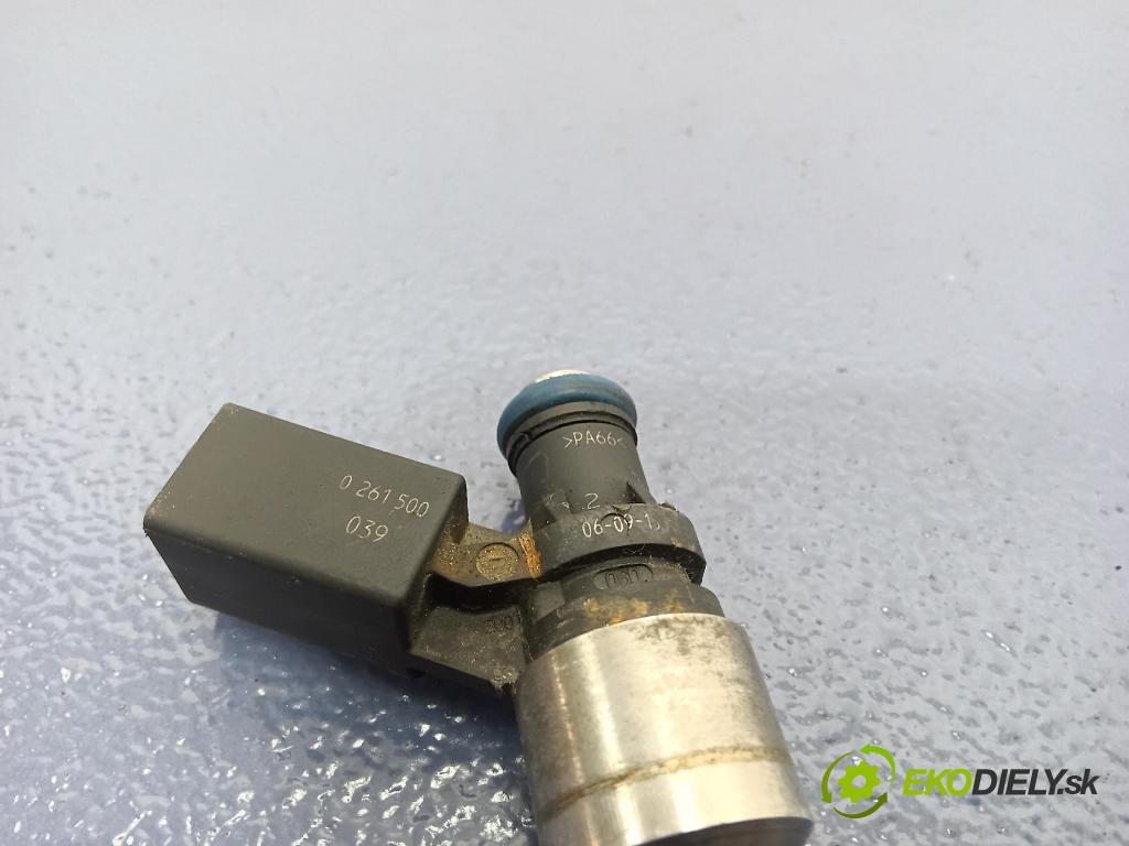 Skoda Octavia 0 vstrek 0261500039