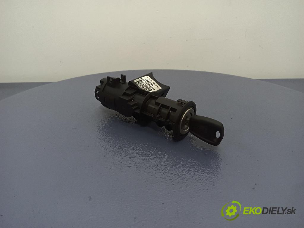 Fiat Panda 2007 Spínač zapalování. 00468453610 B365