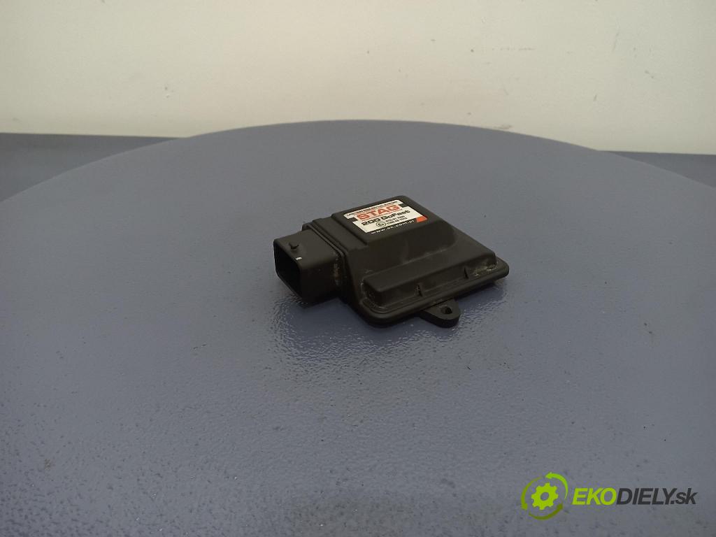 Fiat Panda 2007 řídící jednotka 67R-017009
