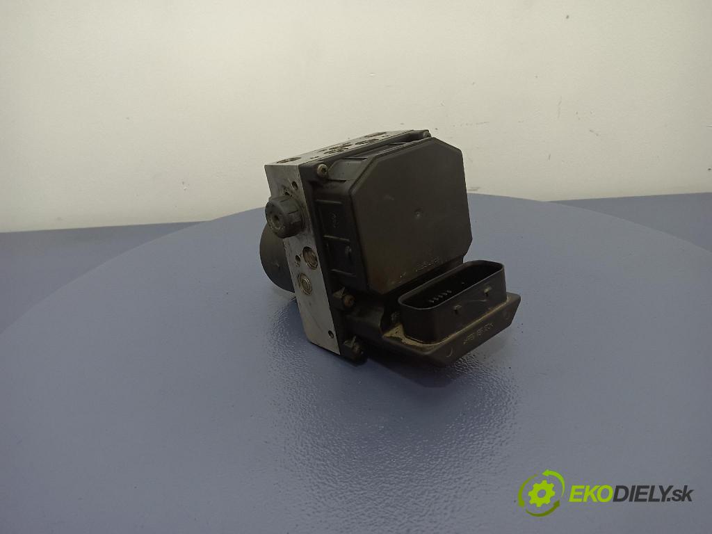 Audi A4 2002 čerpadlo ABS x 8E0614517