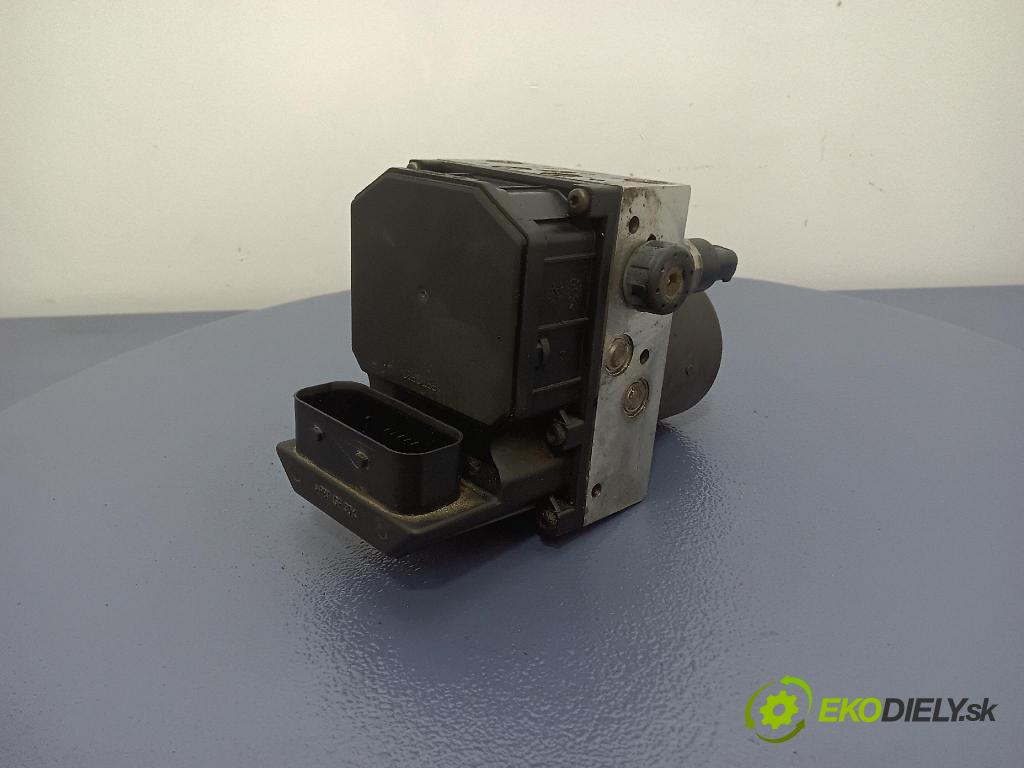 Audi A4 2002 čerpadlo ABS x 8E0614517