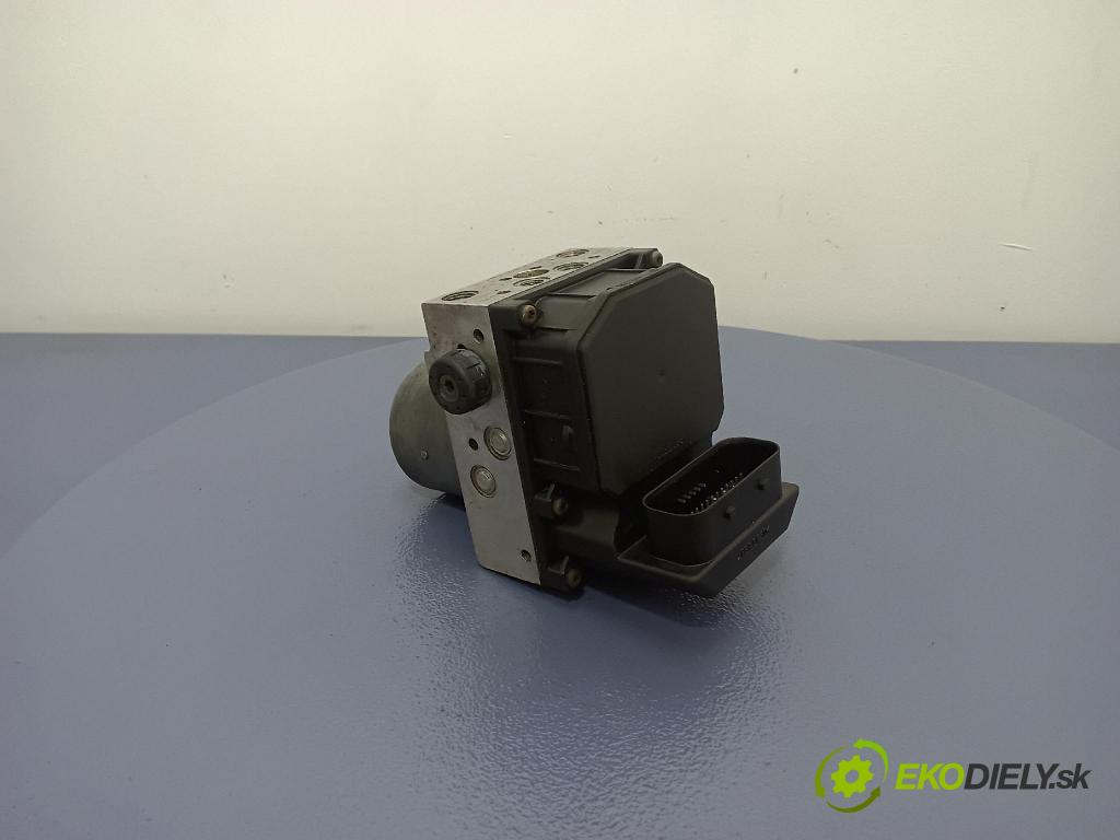 Audi A6 quattro 2001 čerpadlo ABS x 4B0614517H
