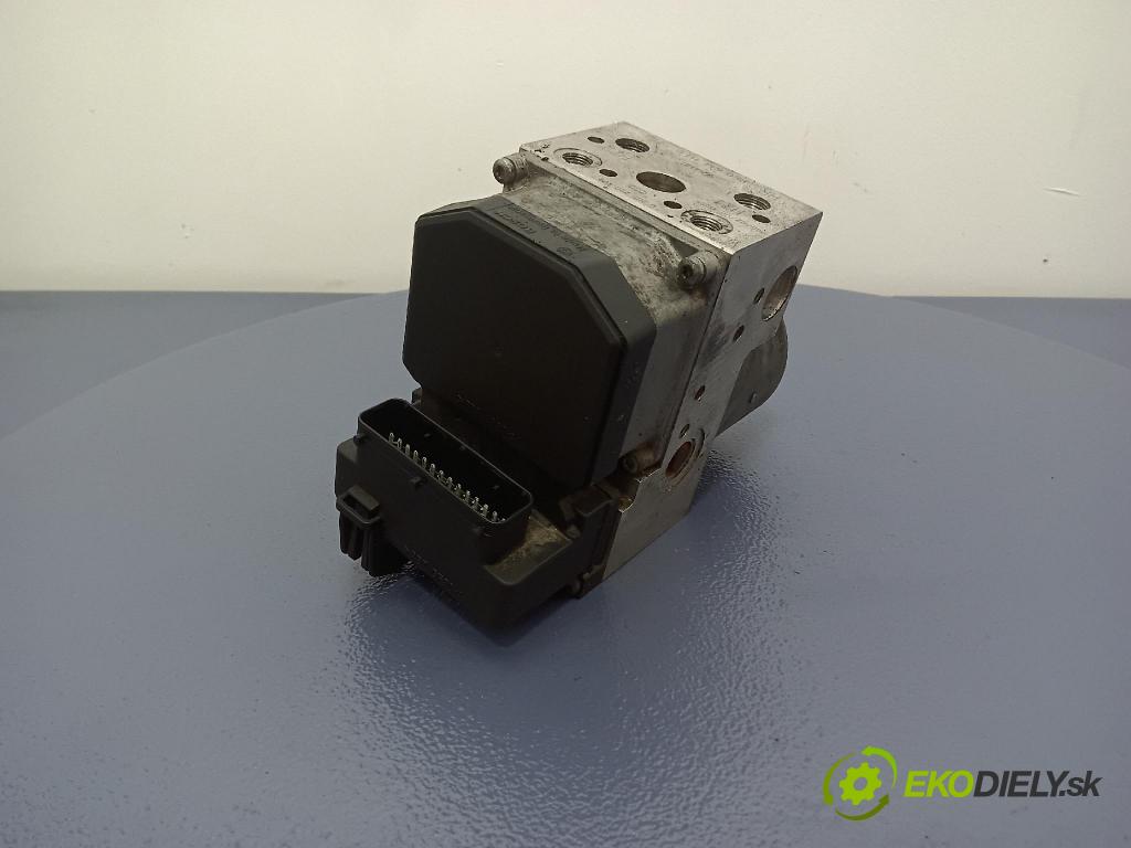 Audi A6 0 čerpadlo ABS x 8E0614111E
