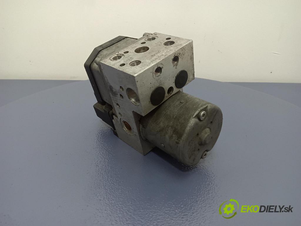 Audi A6 0 čerpadlo ABS x 8E0614111E